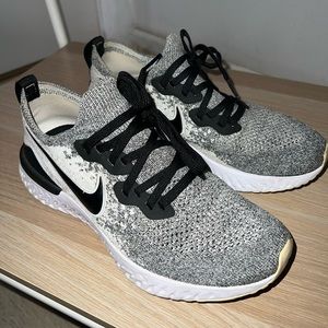 Nike Shoes - Epic React